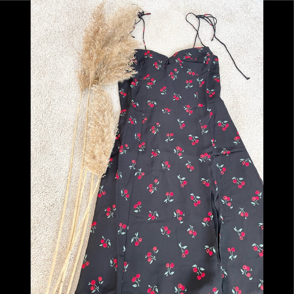 Reformation juliette Dress 👗black cherry AUTHENTIC - Picture 9 of 15